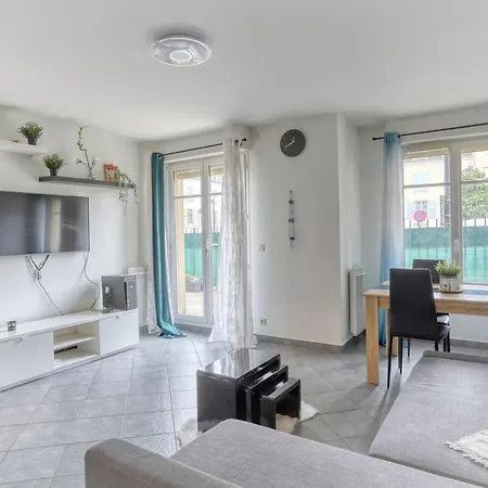 Apartment La Cour Secrete *